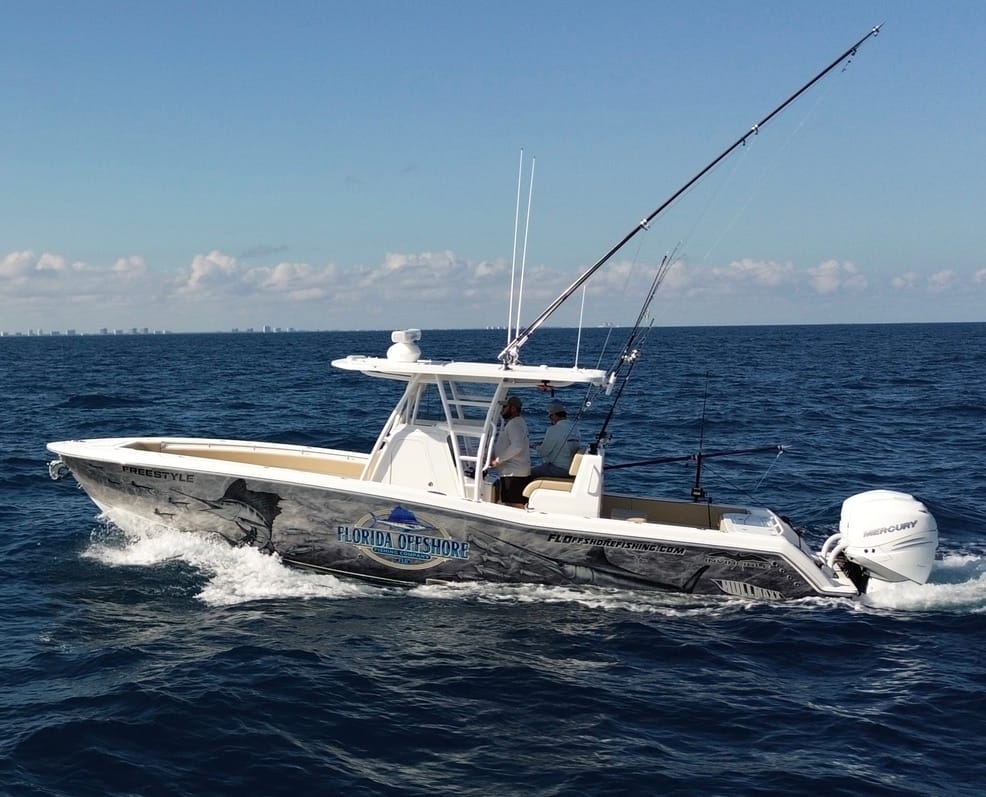 Florida Offshore Fishing Company Invincible 33